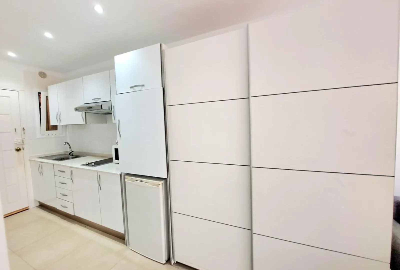 Studio In Los Cristianos Front Of The Beach With Pool And Wifi Arona  Hiszpania